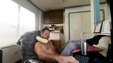 Snapshot of chuck7891 chatting on October 2, 6:04 pm chuck7891 online show from October 2, 6:04 pm