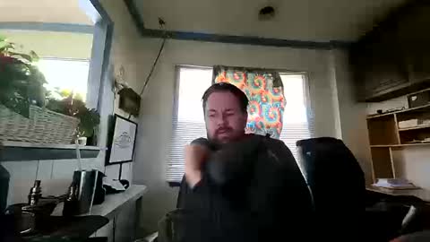 Snapshot of chuck7891 chatting on October 16, 7:59 pm chuck7891 online show from October 16, 7:59 pm