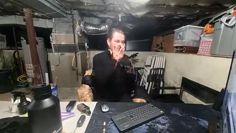 chuck7891 online show from January 8, 11:29 pm