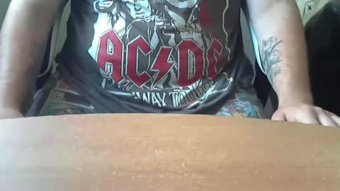 Snapshot of chunkisgreat chatting on September 11, 11:32 am chunkisgreat online show from September 11, 11:32 am