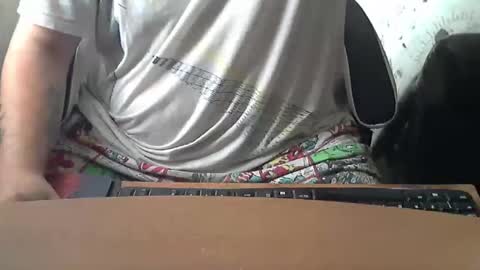 Snapshot of chunkisgreat chatting on October 10, 11:20 am chunkisgreat online show from October 10, 11:20 am