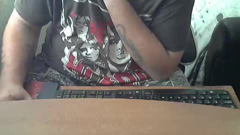 Snapshot of chunkisgreat chatting on October 16, 2:18 pm chunkisgreat online show from October 16, 2:18 pm