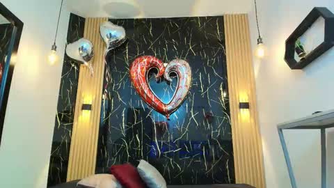 ...   ... online show from February 17, 4:20 am