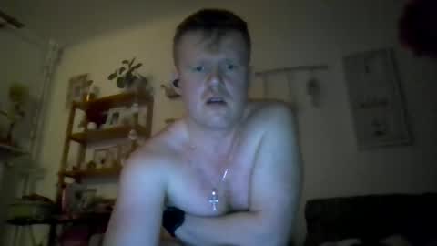 ciasnsyrize1996 online show from December 4, 12:42 am