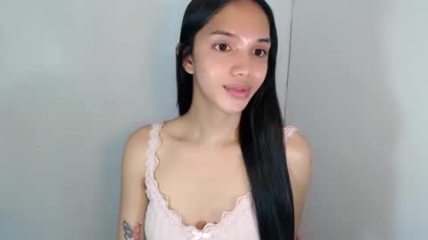 Snapshot of cici_02 chatting on May 26, 4:47 pm call me Cici online show from May 26, 4:47 pm