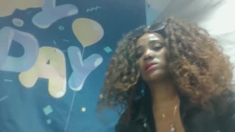 Snapshot of ciciazzhh chatting on May 30, 6:16 pm ciciazzhh online show from May 30, 6:16 pm