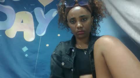 Snapshot of ciciazzhh chatting on June 2, 8:11 pm ciciazzhh online show from June 2, 8:11 pm
