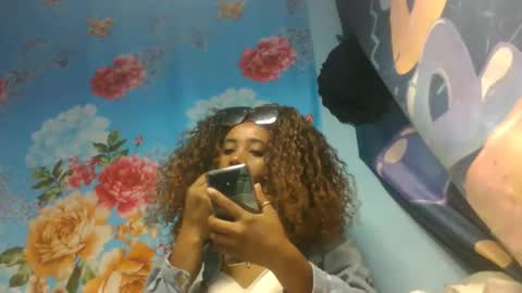 Snapshot of ciciazzhh chatting on June 9, 5:19 am ciciazzhh online show from June 9, 5:19 am