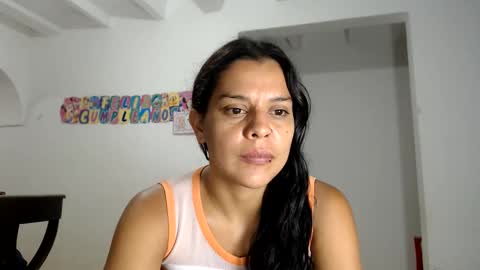 Cielo Noir online show from June 1, 4:03 am