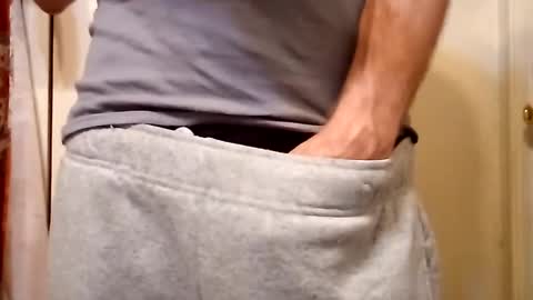 Snapshot of ciestep8216 chatting on January 8, 8:38 am ciestep8216 online show from January 8, 8:38 am