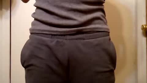 Snapshot of ciestep8216 chatting on January 12, 6:39 am ciestep8216 online show from January 12, 6:39 am