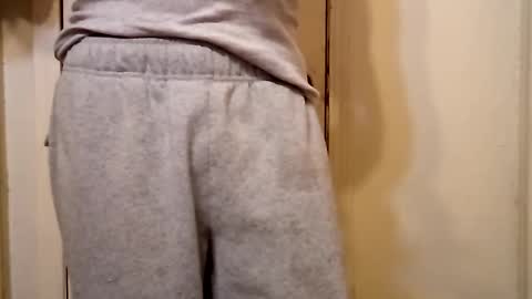 Snapshot of ciestep8216 chatting on January 13, 7:00 am ciestep8216 online show from January 13, 7:00 am