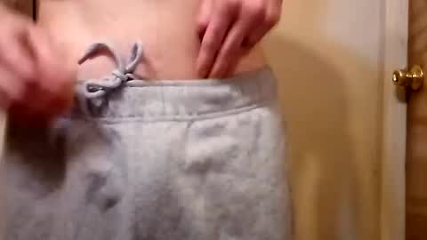 Snapshot of ciestep8216 chatting on January 26, 8:46 am ciestep8216 online show from January 26, 8:46 am