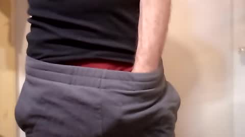 Snapshot of ciestep8216 chatting on January 29, 9:01 am ciestep8216 online show from January 29, 9:01 am