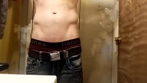 Snapshot of ciestep8216 chatting on February 18, 3:21 am ciestep8216 online show from February 18, 3:21 am