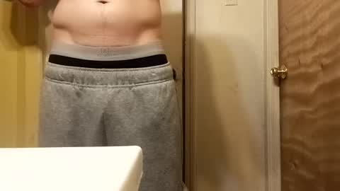 Snapshot of ciestep8216 chatting on March 2, 5:44 am ciestep8216 online show from March 2, 5:44 am