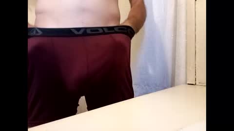 Snapshot of ciestep8216 chatting on October 23, 8:51 pm ciestep8216 online show from October 23, 8:51 pm