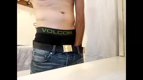 Snapshot of ciestep8216 chatting on October 28, 8:22 pm ciestep8216 online show from October 28, 8:22 pm