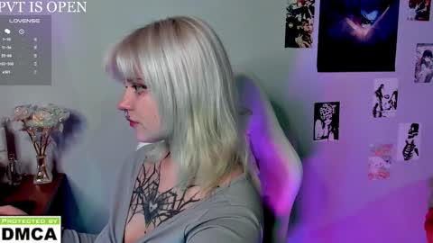 Helen and Teya online show from February 2, 4:44 am