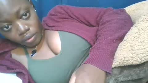 cilia petite online show from October 13, 1:11 pm