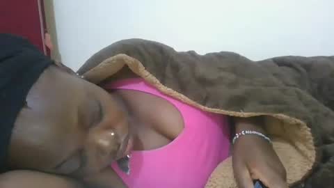 cilia petite online show from December 21, 4:30 am