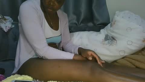 Snapshot of cilia_petite chatting on May 4, 9:05 am cilia petite online show from May 4, 9:05 am