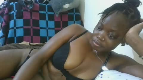 Snapshot of cilia_petite chatting on June 13, 12:03 pm cilia petite online show from June 13, 12:03 pm