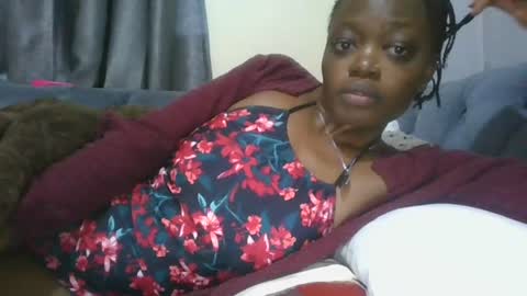 Snapshot of cilia_petite chatting on July 27, 3:57 am cilia petite online show from July 27, 3:57 am