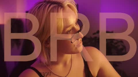 Cin Bellamy online show from October 26, 2:17 am