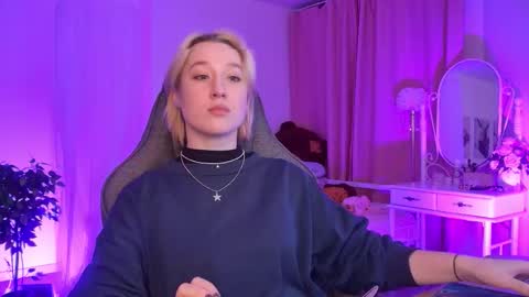 Cin Bellamy online show from January 7, 2:14 am