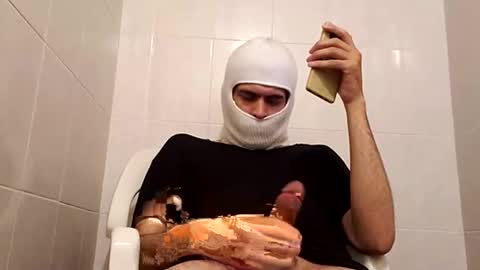 Snapshot of cincopulgadas chatting on January 2, 5:14 am Ernesto online show from January 2, 5:14 am