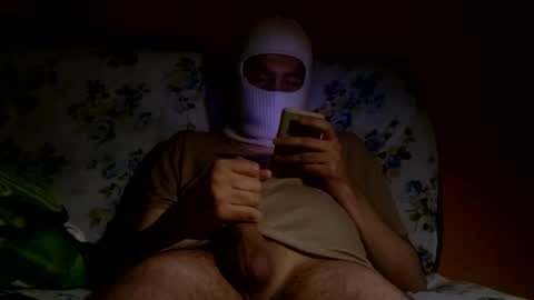 Snapshot of cincopulgadas chatting on January 5, 7:07 am Ernesto online show from January 5, 7:07 am