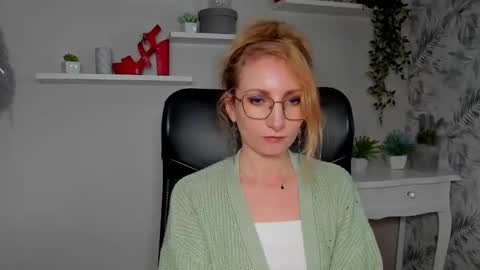 Cinderella online show from March 10, 6:29 am