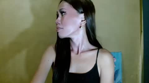 Cindy  online show from March 4, 10:32 am