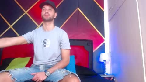 Snapshot of cindyandcarlo chatting on March 1, 12:23 pm CindyandCarlo online show from March 1, 12:23 pm