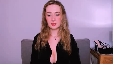 Snapshot of cindyprettywomen chatting on May 13, 4:15 pm cindyprettywomen online show from May 13, 4:15 pm