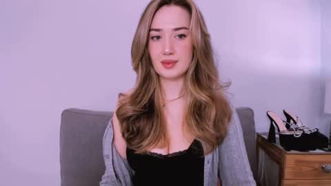 Snapshot of cindyprettywomen chatting on May 17, 6:22 am cindyprettywomen online show from May 17, 6:22 am