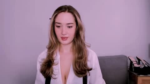 Snapshot of cindyprettywomen chatting on June 28, 6:41 am cindyprettywomen online show from June 28, 6:41 am