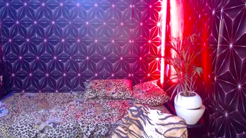 Snapshot of cindyts09 chatting on January 7, 2:19 pm Cindy online show from January 7, 2:19 pm