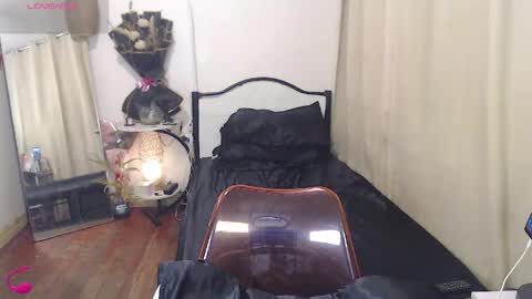 Snapshot of cindyts09 chatting on June 17, 12:29 pm Cindy online show from June 17, 12:29 pm