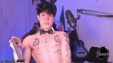 Snapshot of cinnamon_boyxxx chatting on September 22, 2:35 am David     Independent Model online show from September 22, 2:35 am