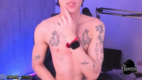 Snapshot of cinnamon_boyxxx chatting on September 25, 1:53 am David     Independent Model online show from September 25, 1:53 am