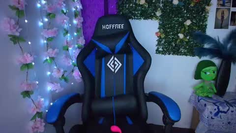 CinthiaCarter online show from September 13, 4:23 am