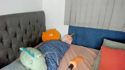 Snapshot of cinthya_rodriguez chatting on December 20, 12:19 am Cinthya online show from December 20, 12:19 am