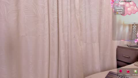 Snapshot of cintiacolins chatting on February 12, 4:01 am CintiaCollins online show from February 12, 4:01 am