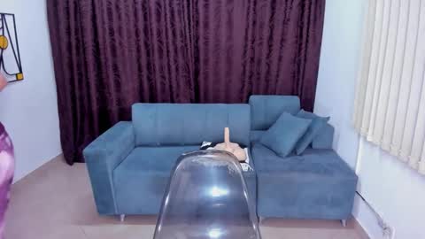 Snapshot of cintiagreyx chatting on November 5, 11:43 am CINTIA online show from November 5, 11:43 am