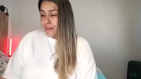 Cinty online show from April 24, 2:36 am