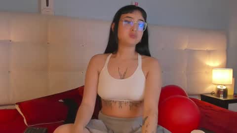 Cintya online show from March 10, 10:45 pm