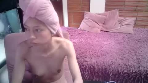Snapshot of cintya_torres_1 chatting on May 24, 9:53 pm cintya torres online show from May 24, 9:53 pm