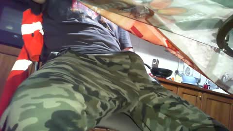 Snapshot of ciop1962 chatting on December 19, 7:18 pm ciop1962 online show from December 19, 7:18 pm